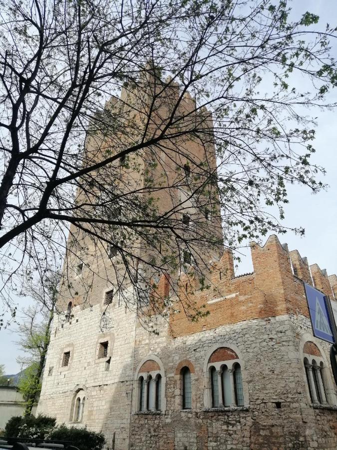 Dante Rooms And Apartment Trient Exterior foto
