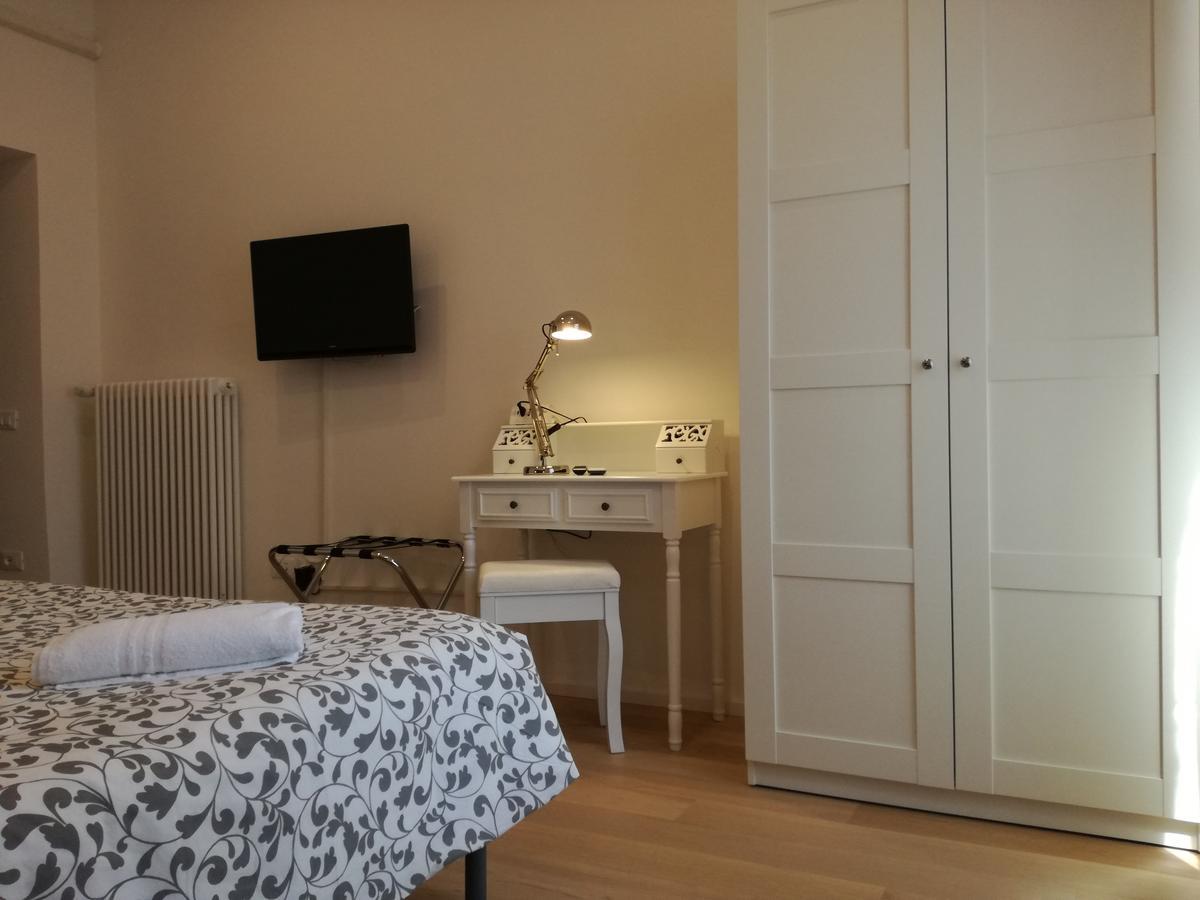 Dante Rooms And Apartment Trient Exterior foto