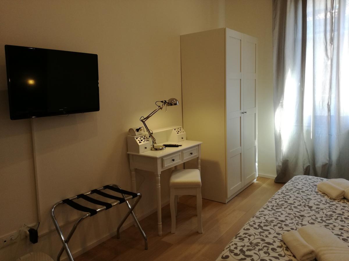 Dante Rooms And Apartment Trient Exterior foto