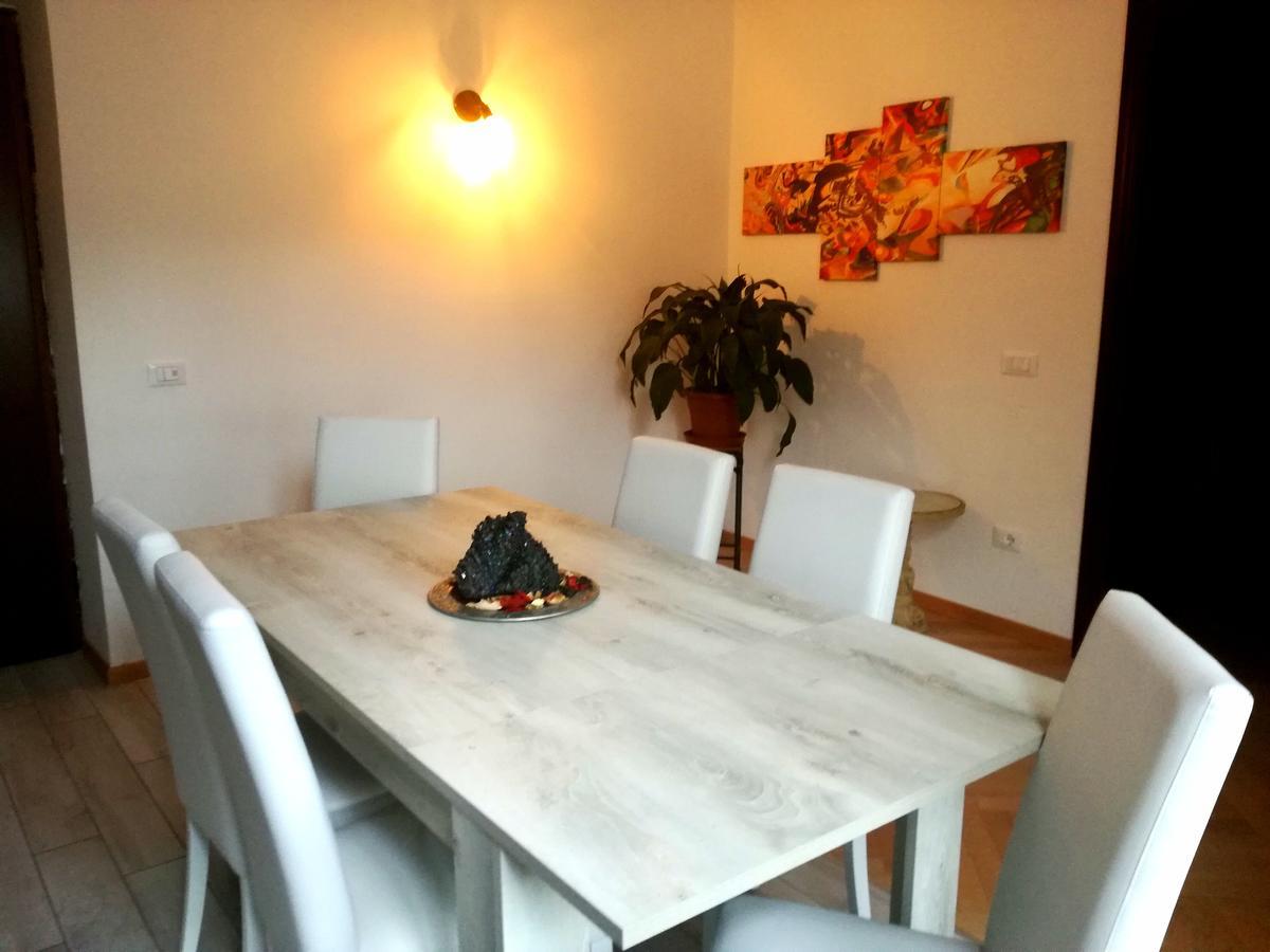 Dante Rooms And Apartment Trient Exterior foto